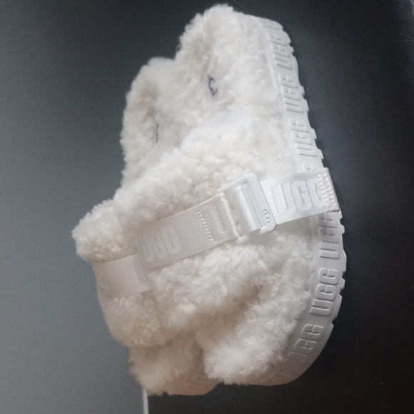 UGG Treadlite Slide Slippers - Picture 9 of 9